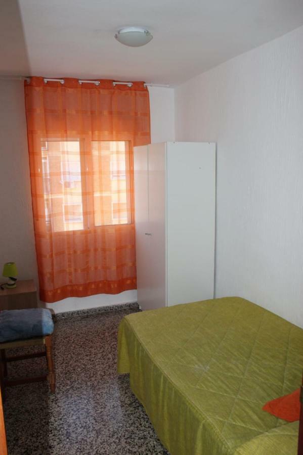 Apartamento Plaza Reina Apartamento Málaga Exterior foto